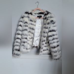 Mob Wives faux fur coat